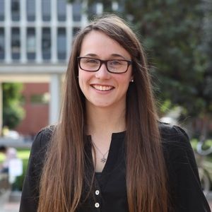 Meet your Posher, Becca